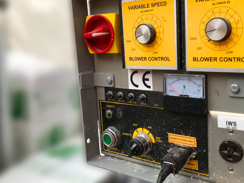 AC/DC drives - variable frequency drive VFD for motor speed control